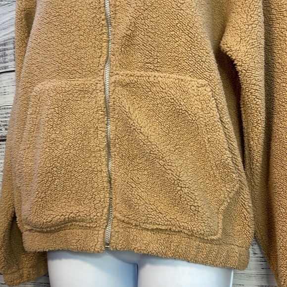 ๐ฅ FOREVER 21 Zip Up Hoodie | Medium - Picture 3 of 5